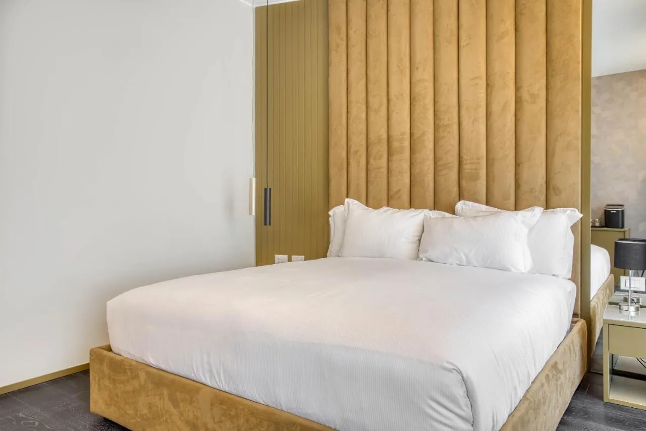 Le Suite Del Corso The Smart Boutique Aparthotel By Ospitami ميلان 0*,  إيطاليا