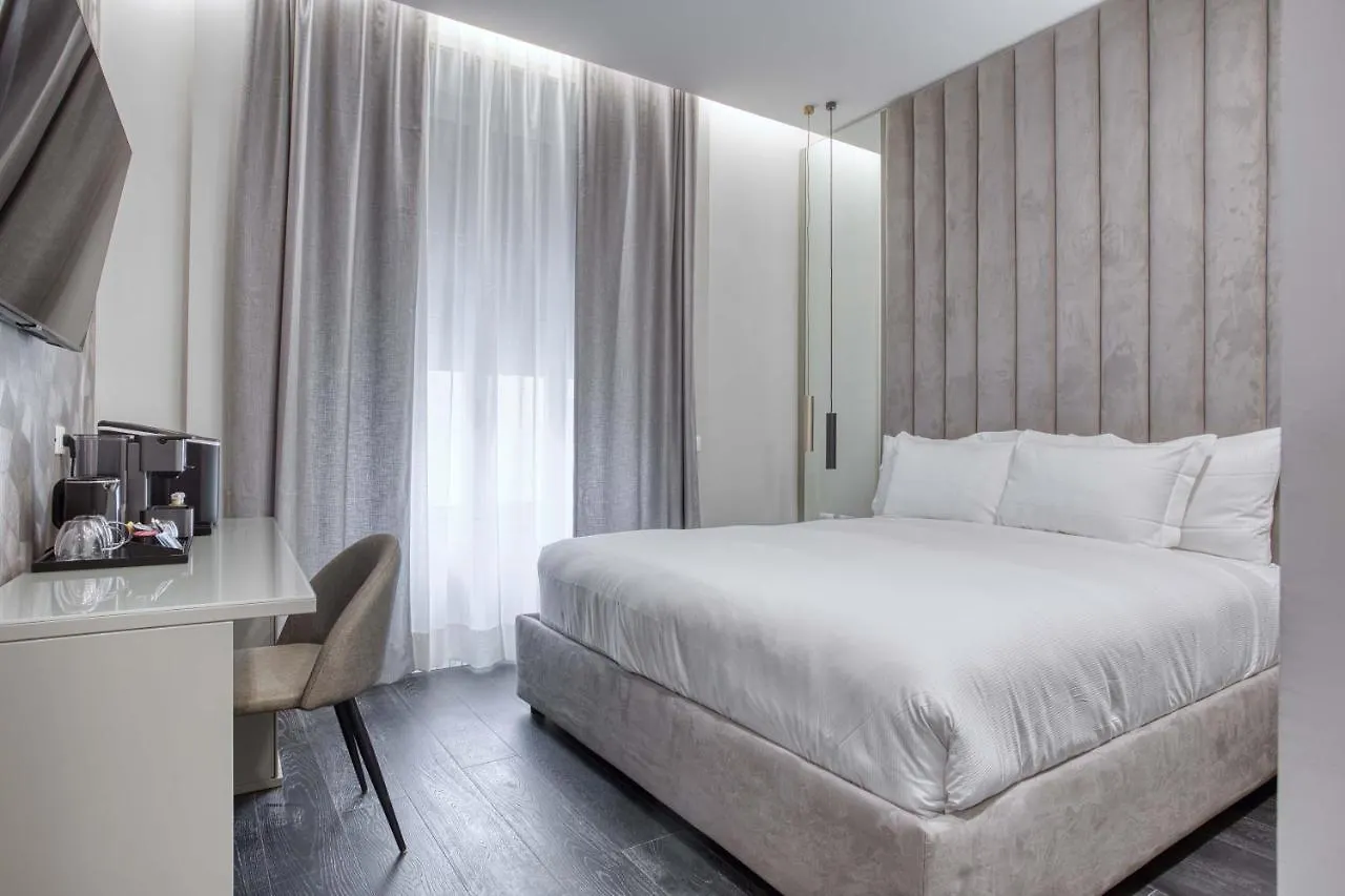 Le Suite Del Corso The Smart Boutique Aparthotel By Ospitami ميلان شقة