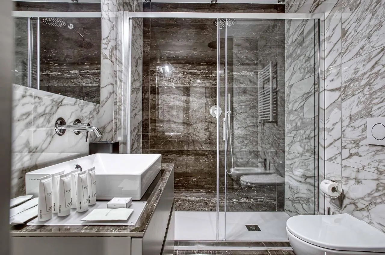 Apartment Le Suite Del Corso The Smart Boutique Aparthotel By Ospitami Milan Italy