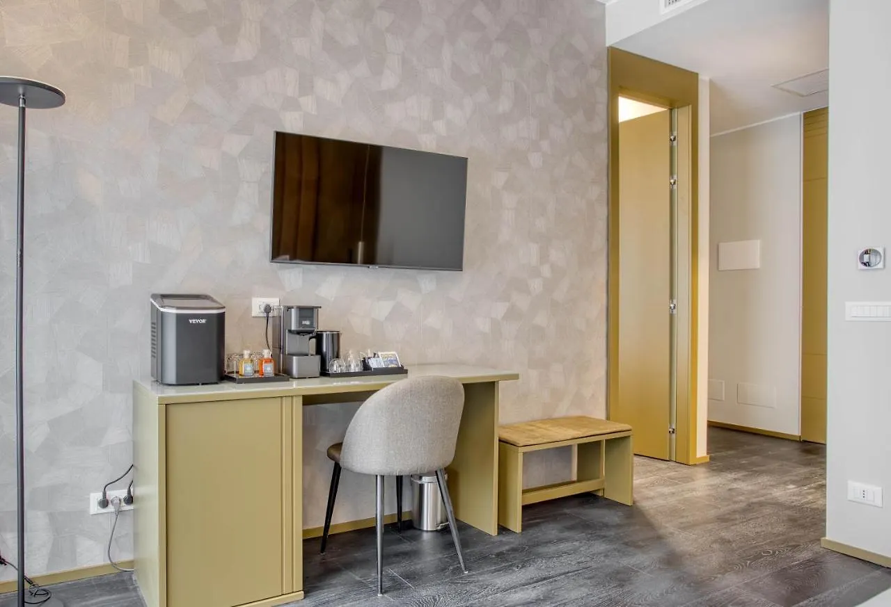 Le Suite Del Corso The Smart Boutique Aparthotel By Ospitami Milan Apartment