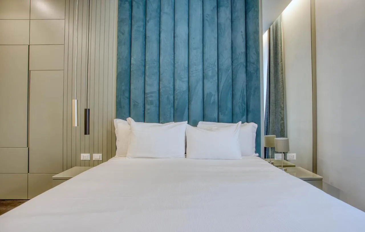 Apartment Le Suite Del Corso The Smart Boutique Aparthotel By Ospitami Milan