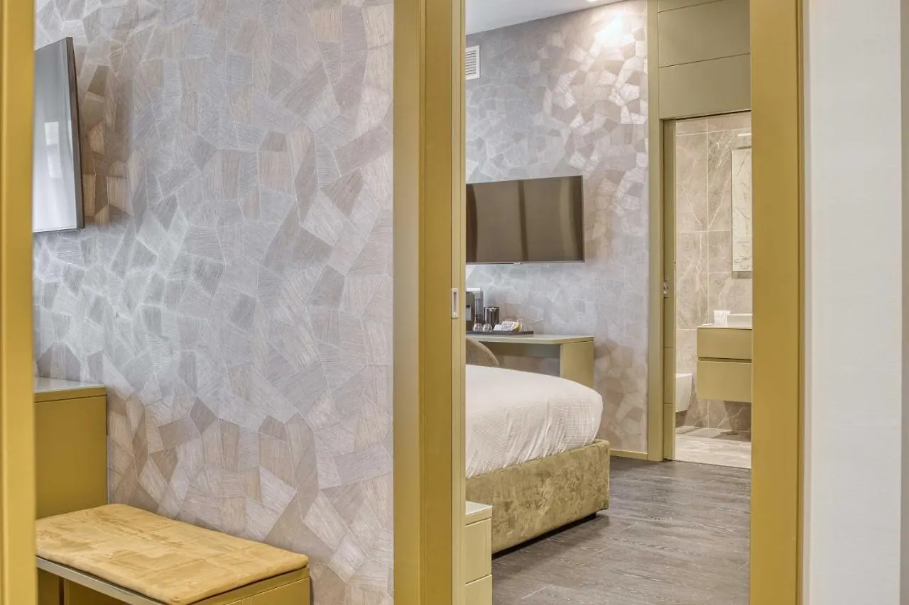Apartment Le Suite Del Corso The Smart Boutique Aparthotel By Ospitami Milan Italy