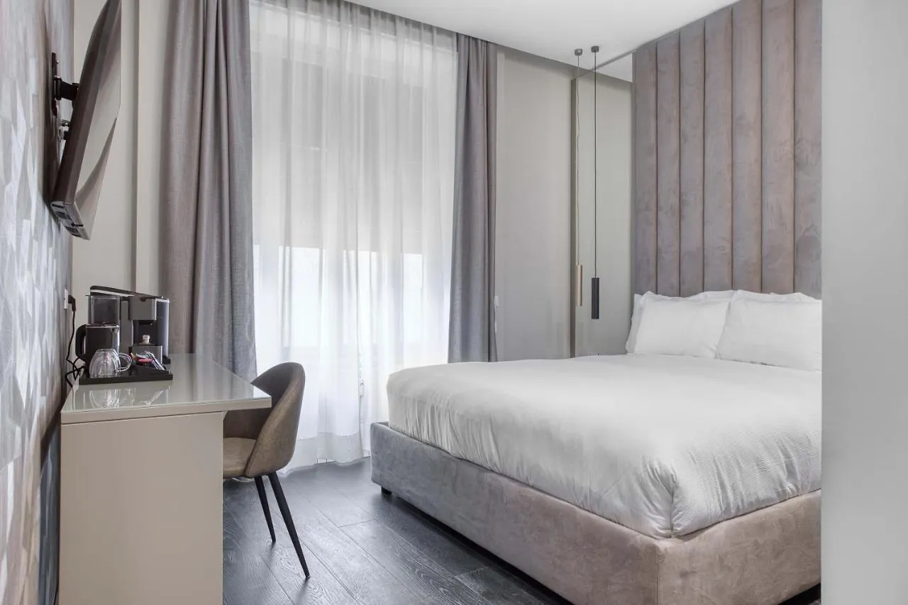 Le Suite Del Corso The Smart Boutique Aparthotel By Ospitami Milan 0*,  Italy