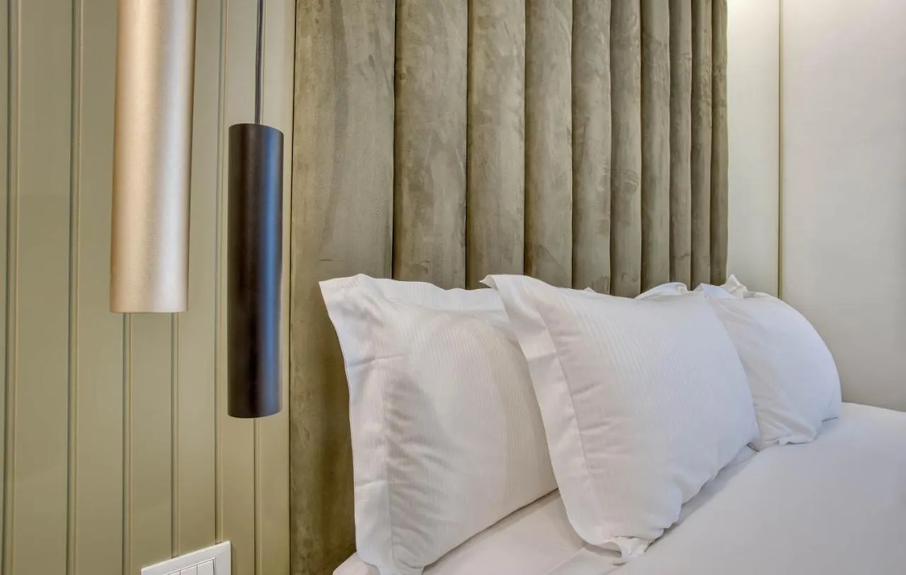 Le Suite Del Corso The Smart Boutique Aparthotel By Ospitami Milan 0*,  Italy